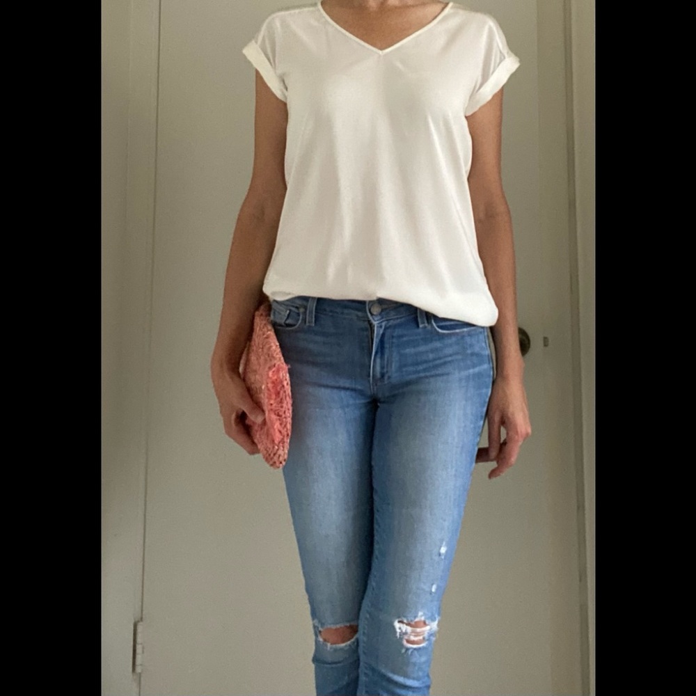 White express v-neck top